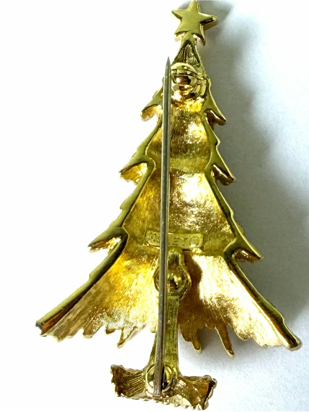 Vintage MONET Christmas Tree Brooch Gold Tone Multicolor Rhinestone Holiday Pin